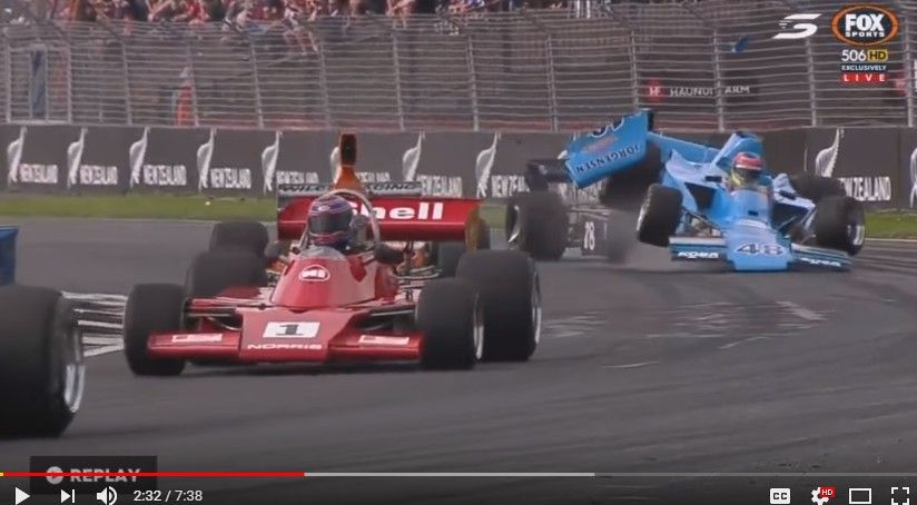 2017y11m05d_231149329