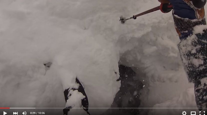 2016y02m28d_203349683