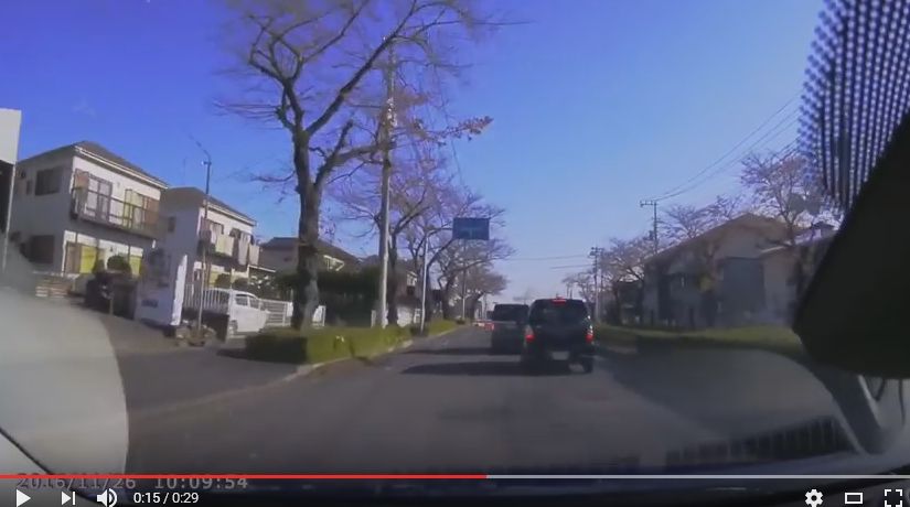 2016y11m26d_235759437