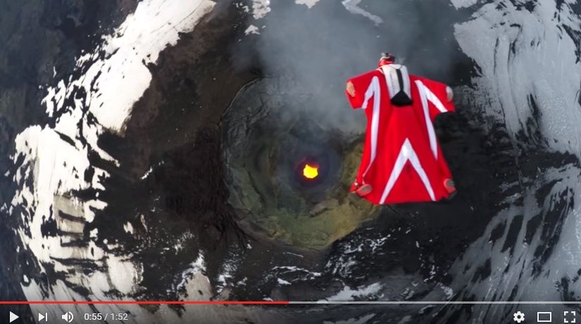 2016y06m10d_014746878