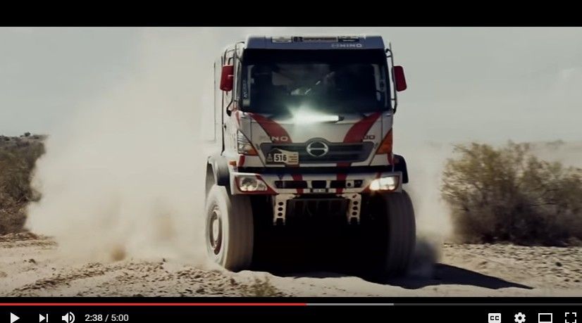 2017y02m11d_131334401