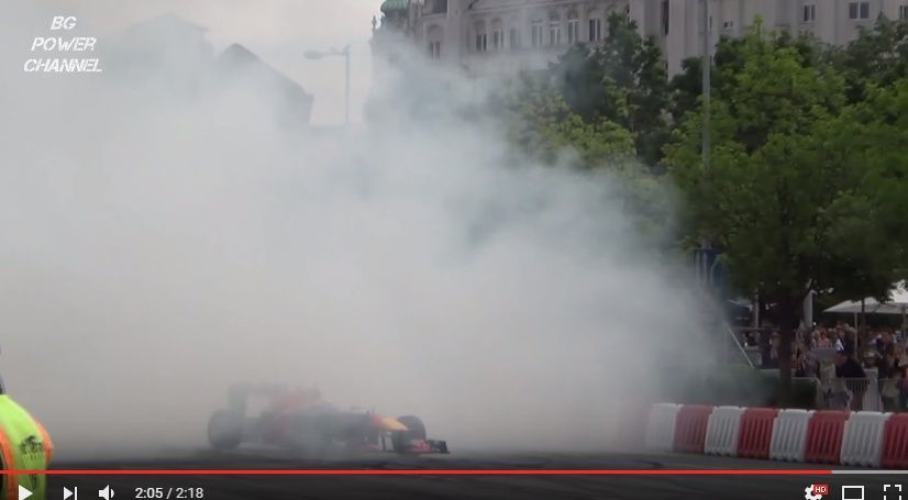 2017y05m08d_114200760