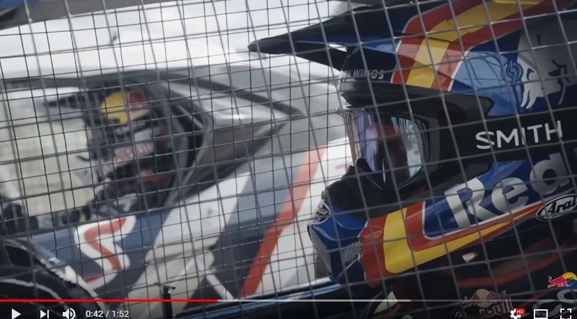 2017y09m25d_142836277