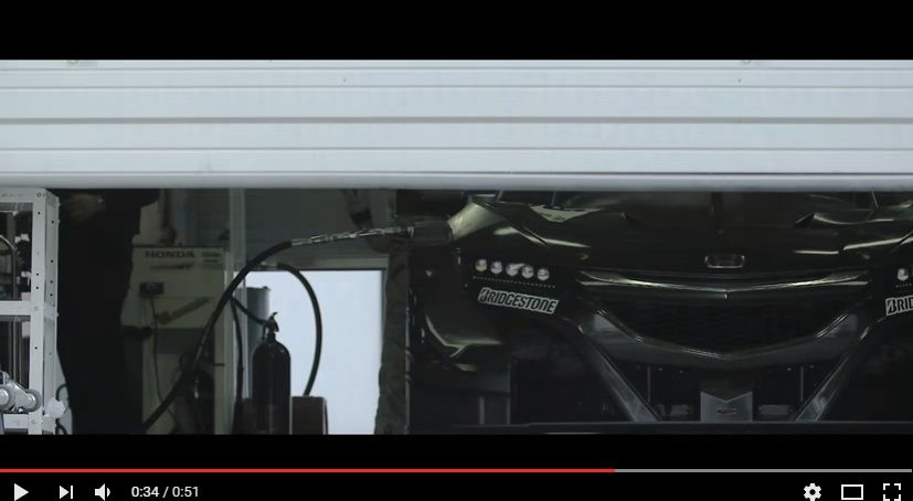 2016y11m13d_011603258