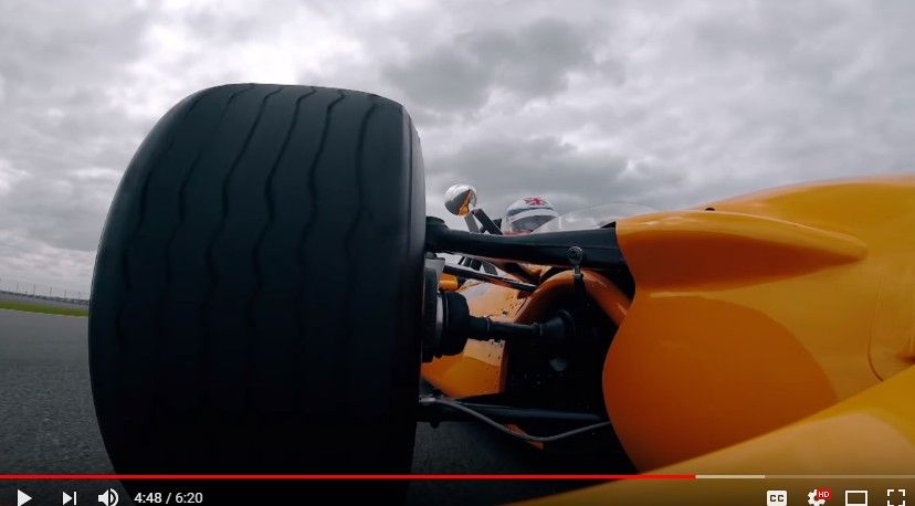 2017y09m22d_203115241