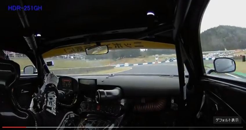 2017y04m08d_235239734