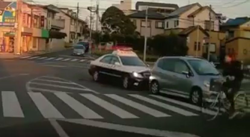 2017y07m26d_202542138