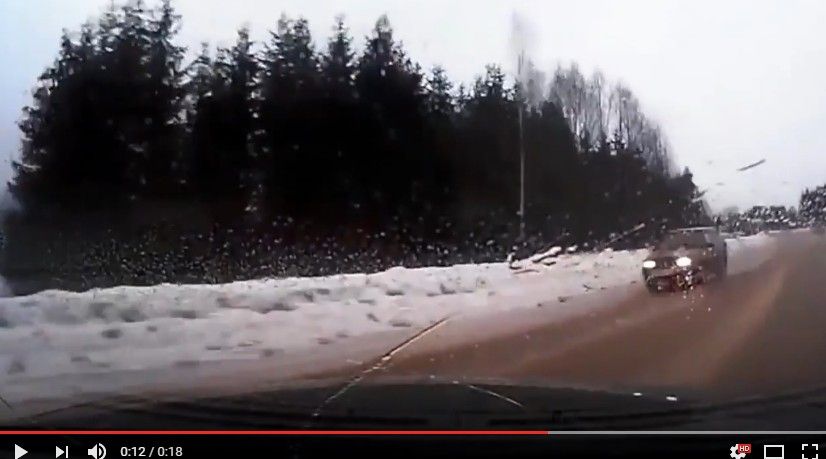 2017y01m21d_144946361