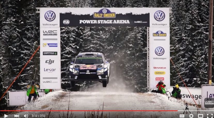 2016y02m16d_143031786