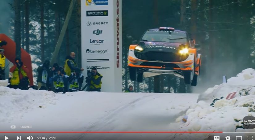 2017y02m27d_192233442