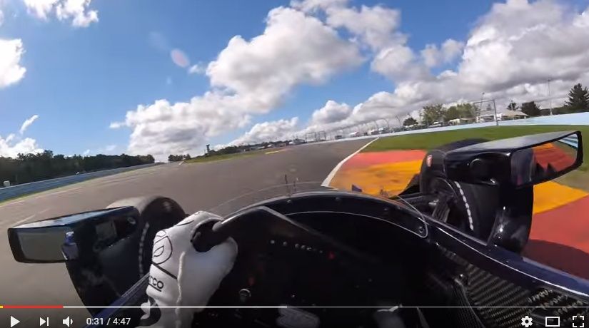 2016y09m04d_144447737