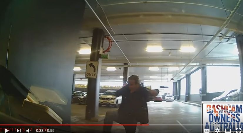 2016y11m20d_141757465