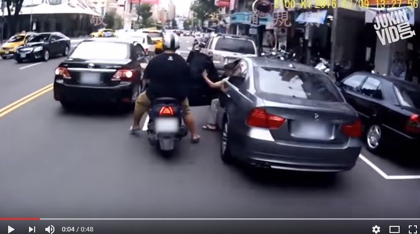 2016y07m19d_231108261