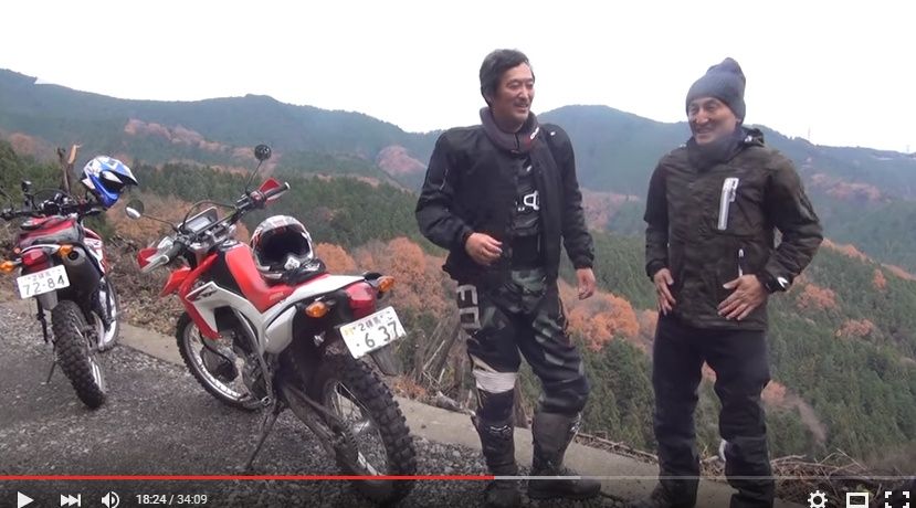 2016y01m01d_175413667