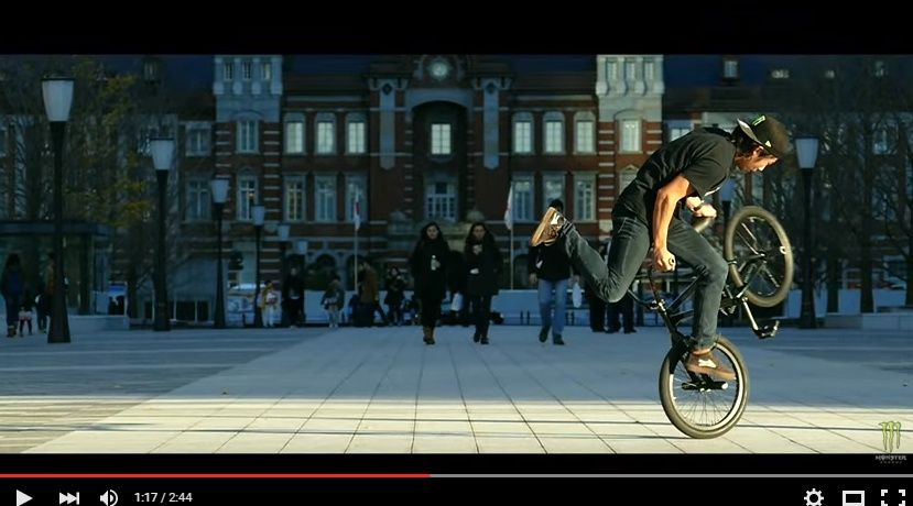 2016y02m27d_125729665