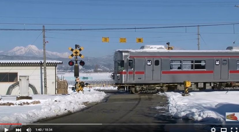 2016y01m06d_184512578