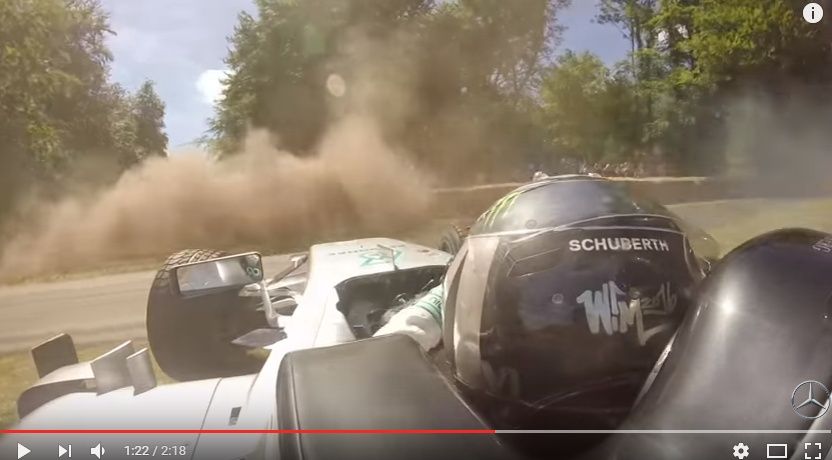 2017y07m04d_134511776