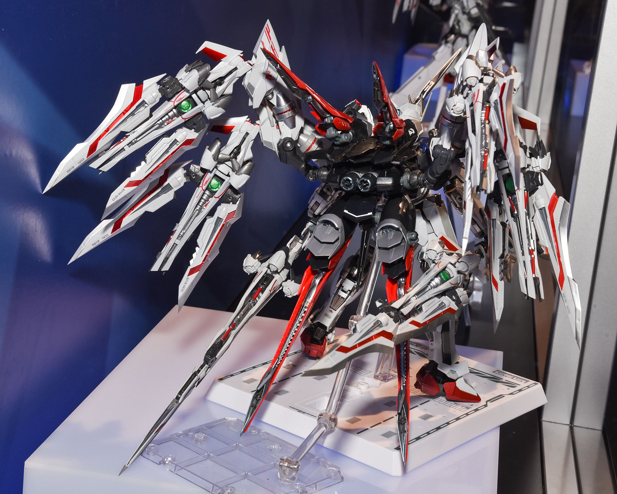 METAL BUILD アストレイドライグヘッド オプションセット | 魂ウェブ