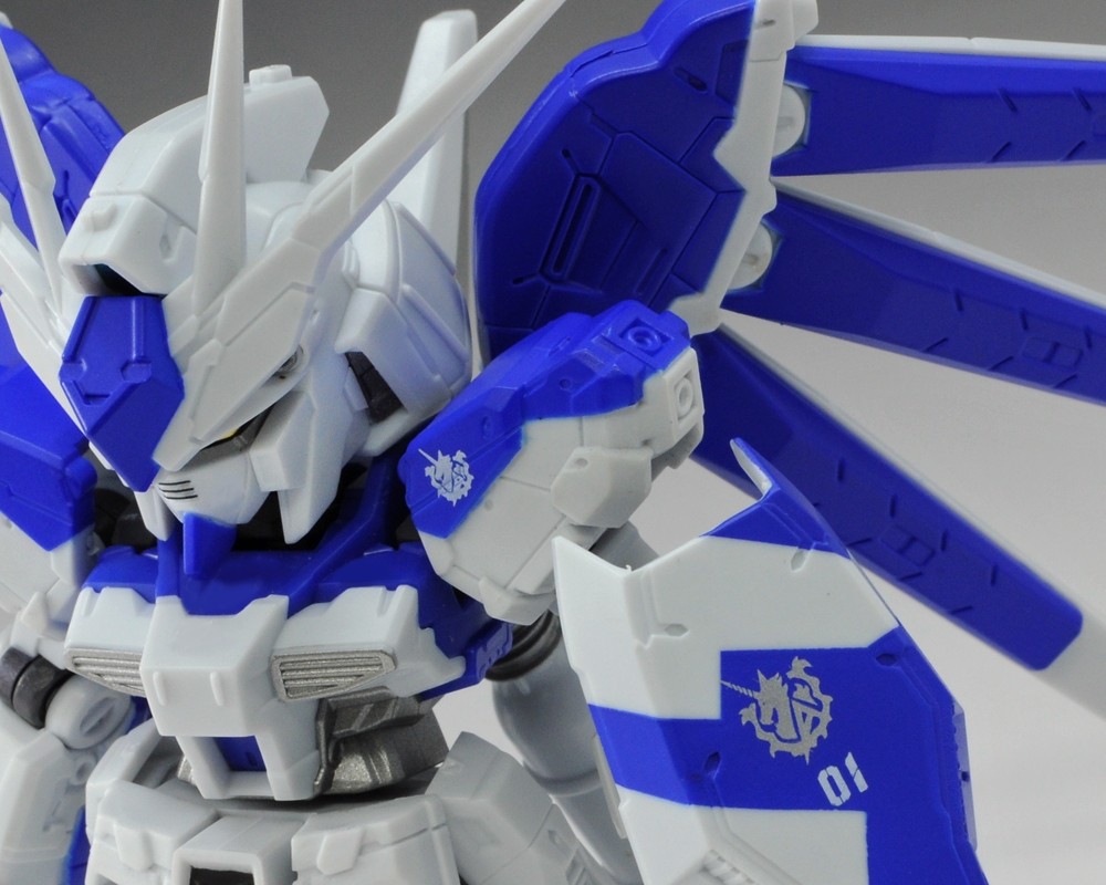 宿命の対決を再現！ネクスエッジスタイル［MS UNIT］「Hi-ν