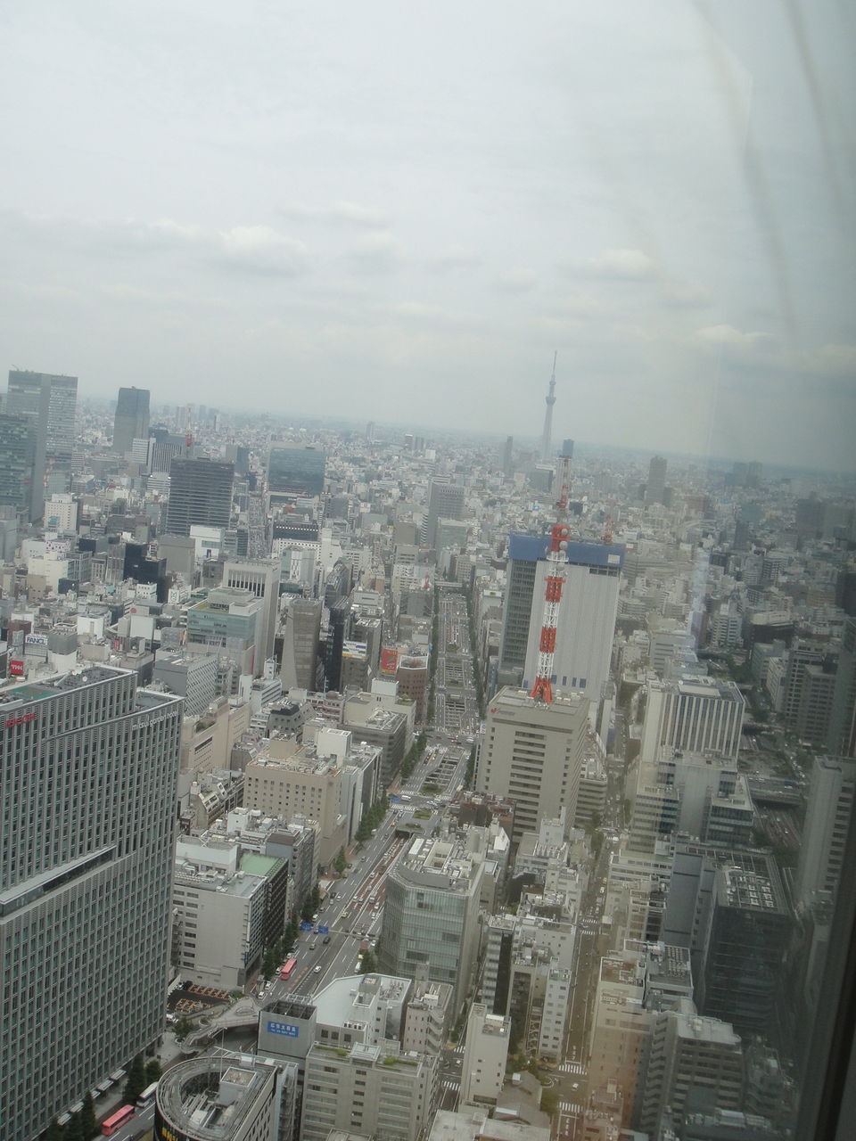 新橋汐留のカレッタビル最上階から都心を見下ろす Tamastory