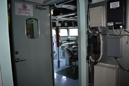 ca82406b-s