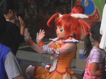 プリキュア握手会 河のほとりに