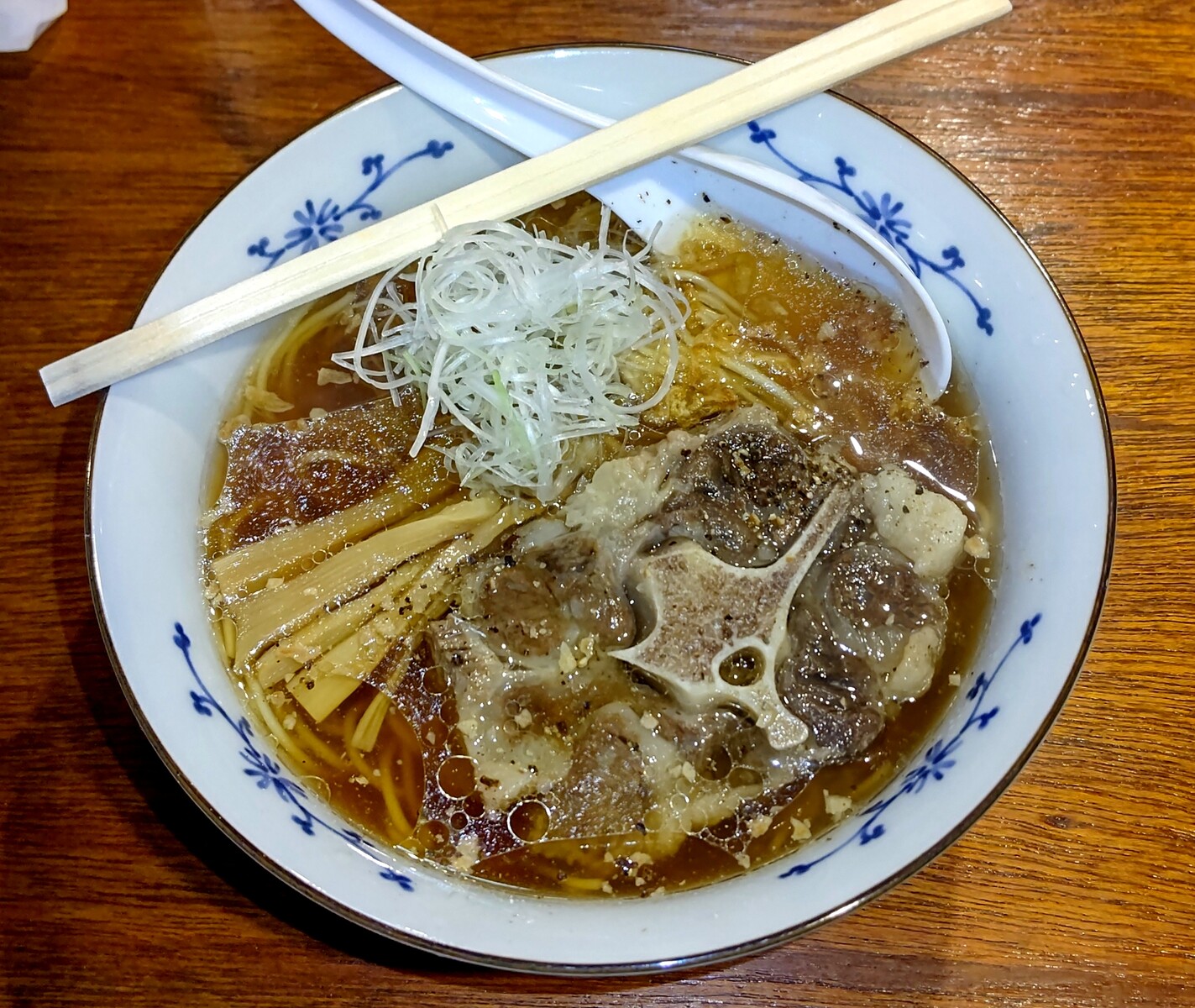 テールラーメン 屋台 華智 ❝テールラーメン❞ : TaKoのひとり飯.com