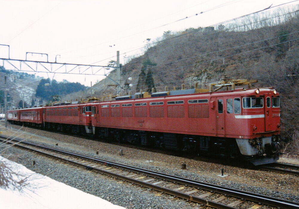 国鉄奥羽本線峠駅のレッドトレイン:EF71・ED78&50系 - 通販