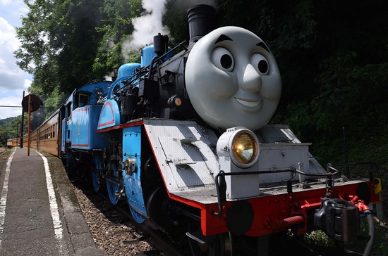 9759