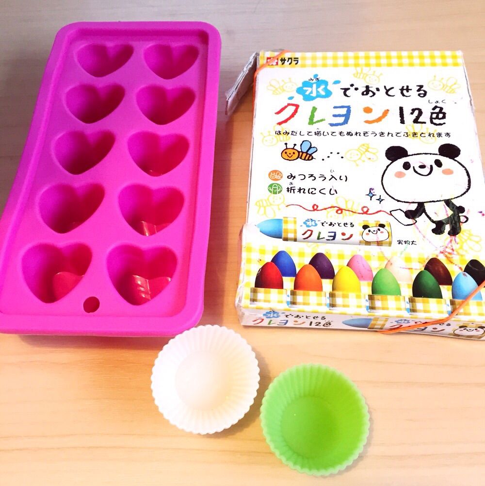 カラフルクレヨン 作り方 田村家のまんねんスコールo型雨女妻とその家族