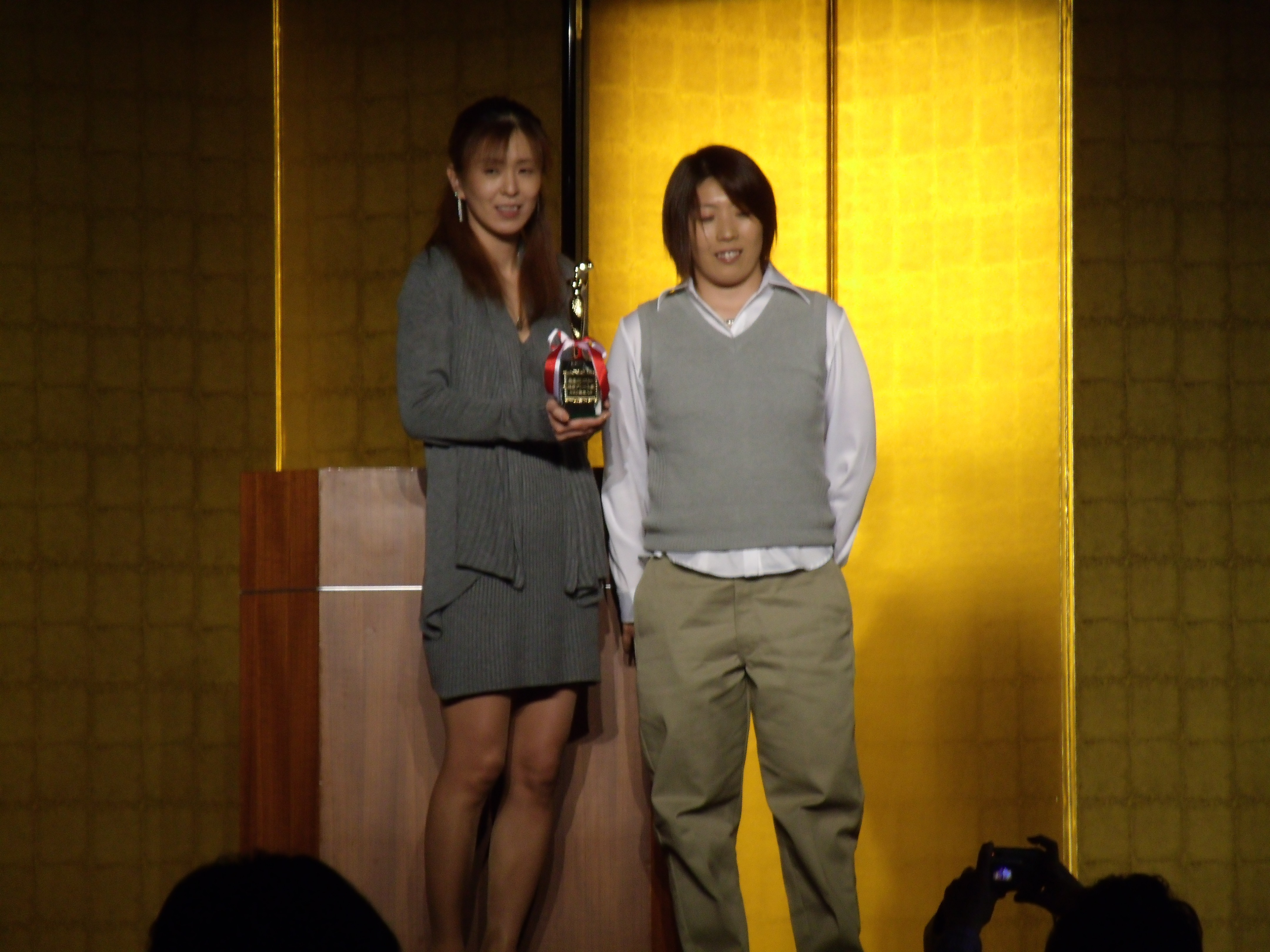 レフェリーをつとめた浅野 恵さん 田村様の部屋 レフェリーをつとめた浅野 恵さん 田村様の部屋