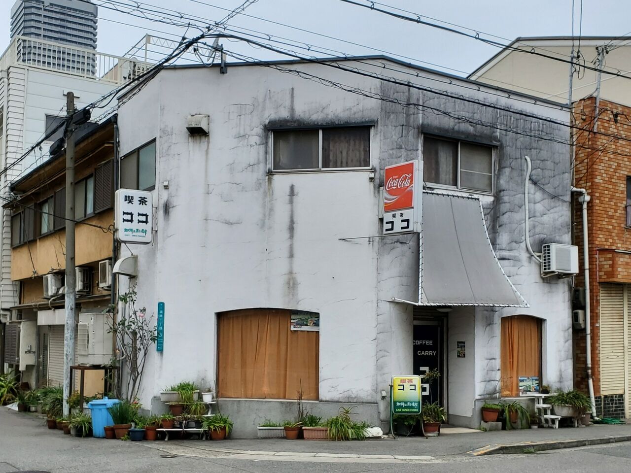 弁天 町 カフェ