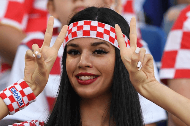 croatia-vs-nigeria-world-cup-2018-hot-girl-babe