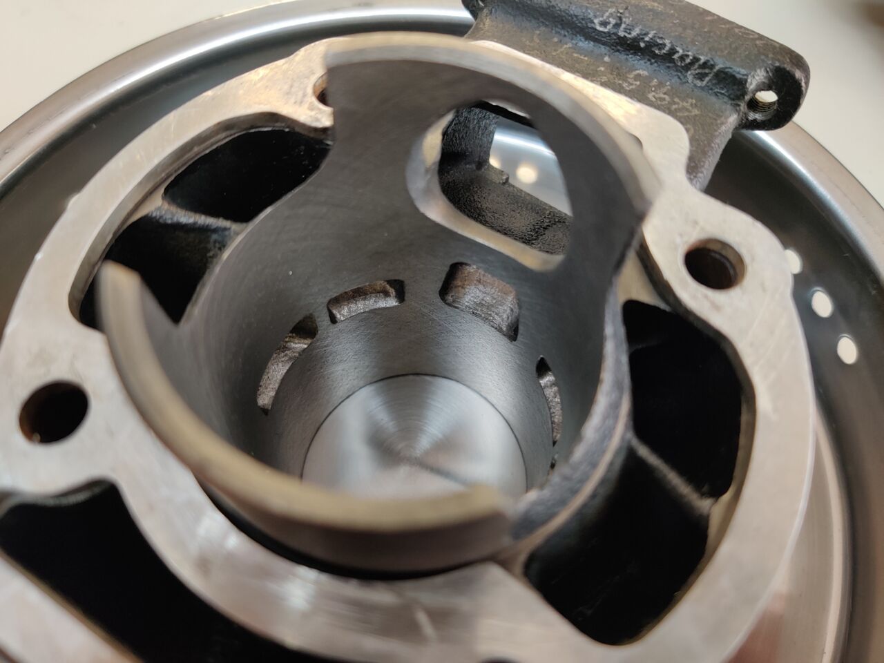 ksr2ボアアップポート加工 : 4stうっちゃり日記