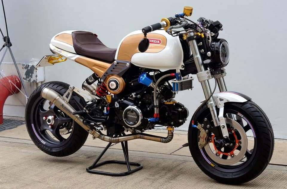 久しぶりのイケてるタイのgrom グロム Kawasaki Miniの部屋