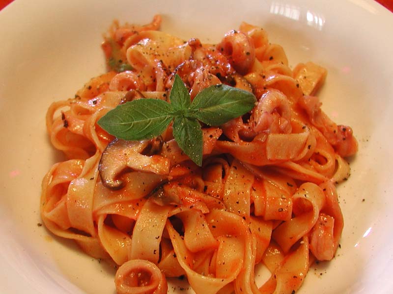 トマトソースのフェットチーネ 最後の晩餐