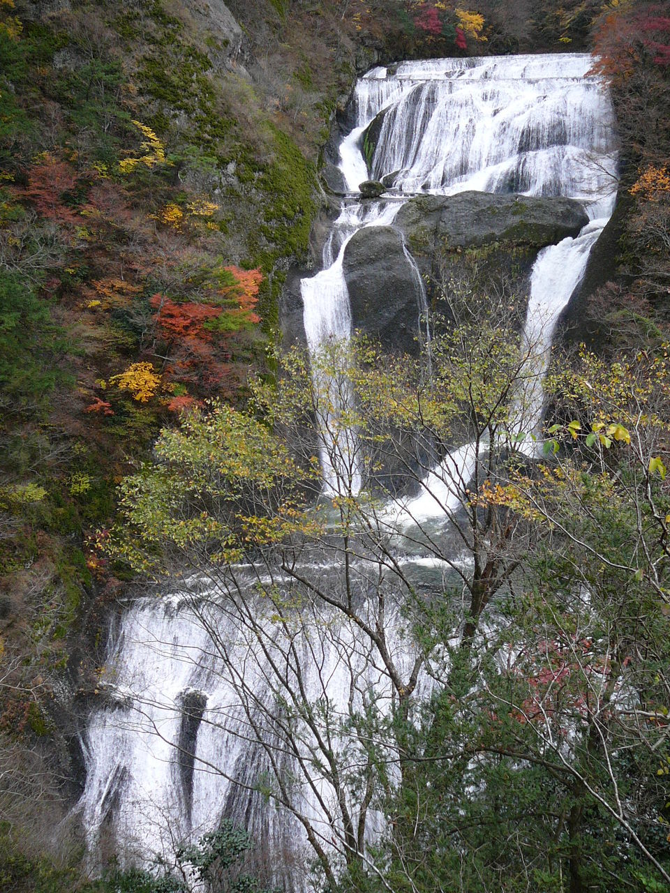 行ってきました花貫渓谷、袋田の滝、竜神峡-その2 : hiroshi-Tのblog