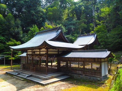 阿良須神社本殿