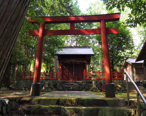 丸山稲荷神社