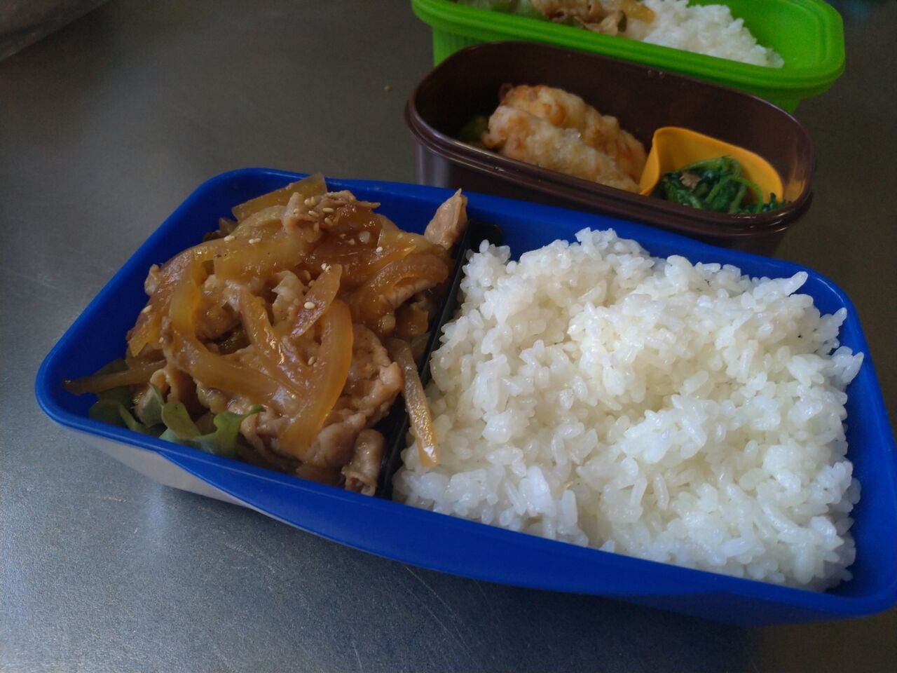 豚しゃぶの生姜焼き弁当 おこもり たねちゃん弁当 日々精進 豚しゃぶの生姜焼き弁当 おこもり たねちゃん弁当 日々精進