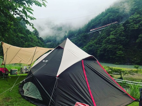 8B6C5CA2-01F7-4431-9907-B73613574D6A