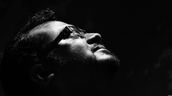 looking-up-906888_1920