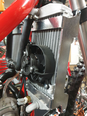 79374900_449080156042844_5504998357971501056_n