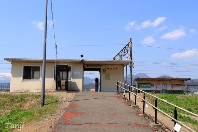 01 JR東北本線・東白石駅、蔵王連峰、宮城県白石市