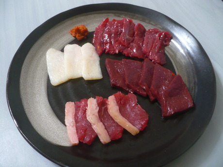 マカベ精肉店・馬肉 (4)