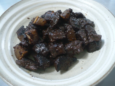 イルカ肉の焼肉