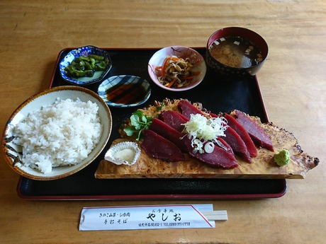 鹿刺し定食