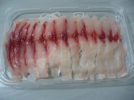 鯉の刺身 (2)