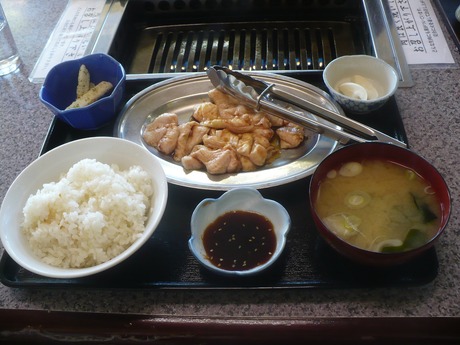 鶏焼肉・秀 (2)