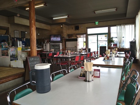 榛名ドライブイン店内